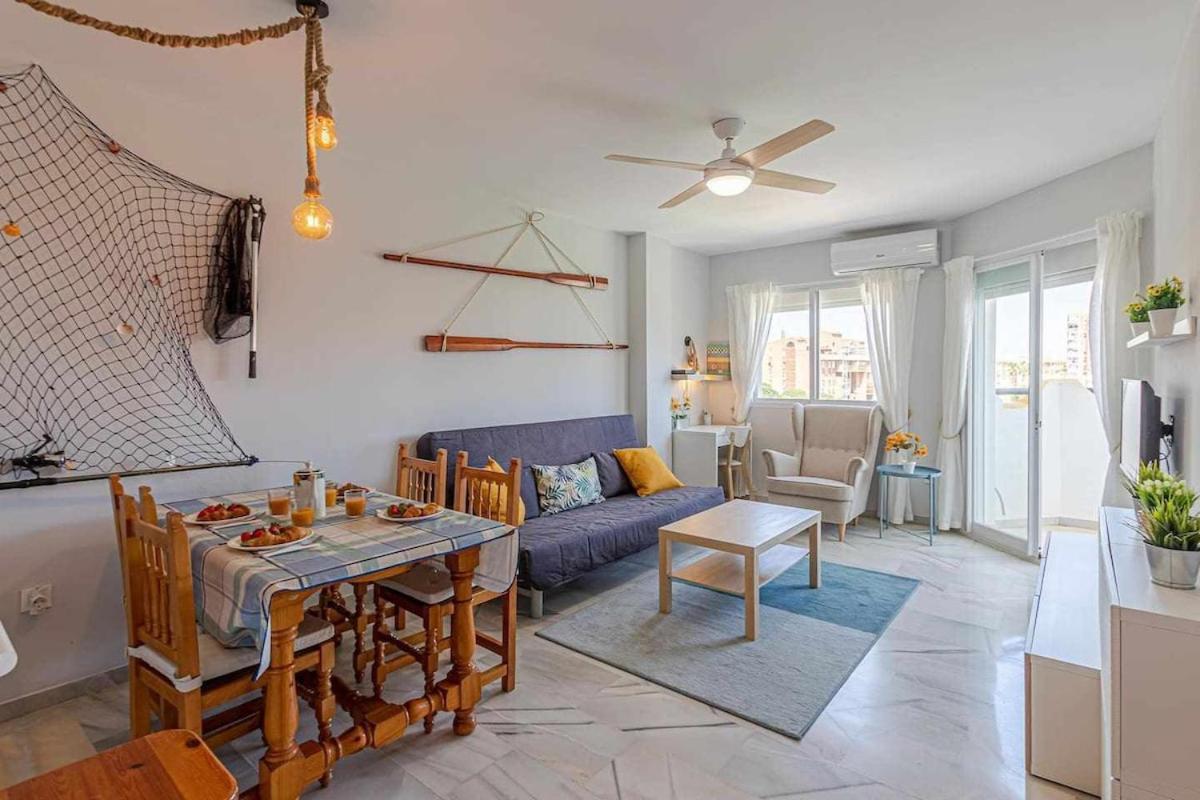 797 Holiday Rentals - Luminoso Piso Para 4 En Arroyo De La Miel Dış mekan fotoğraf