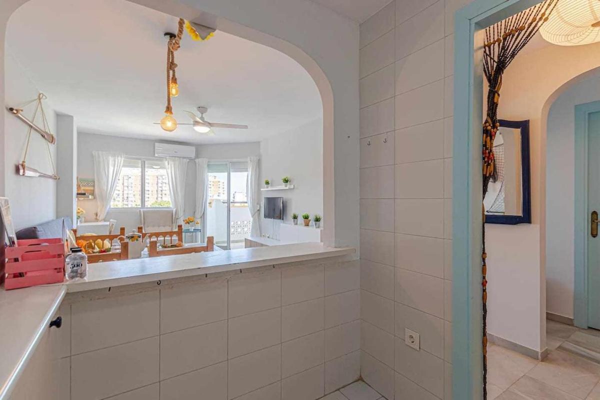 797 Holiday Rentals - Luminoso Piso Para 4 En Arroyo De La Miel Dış mekan fotoğraf