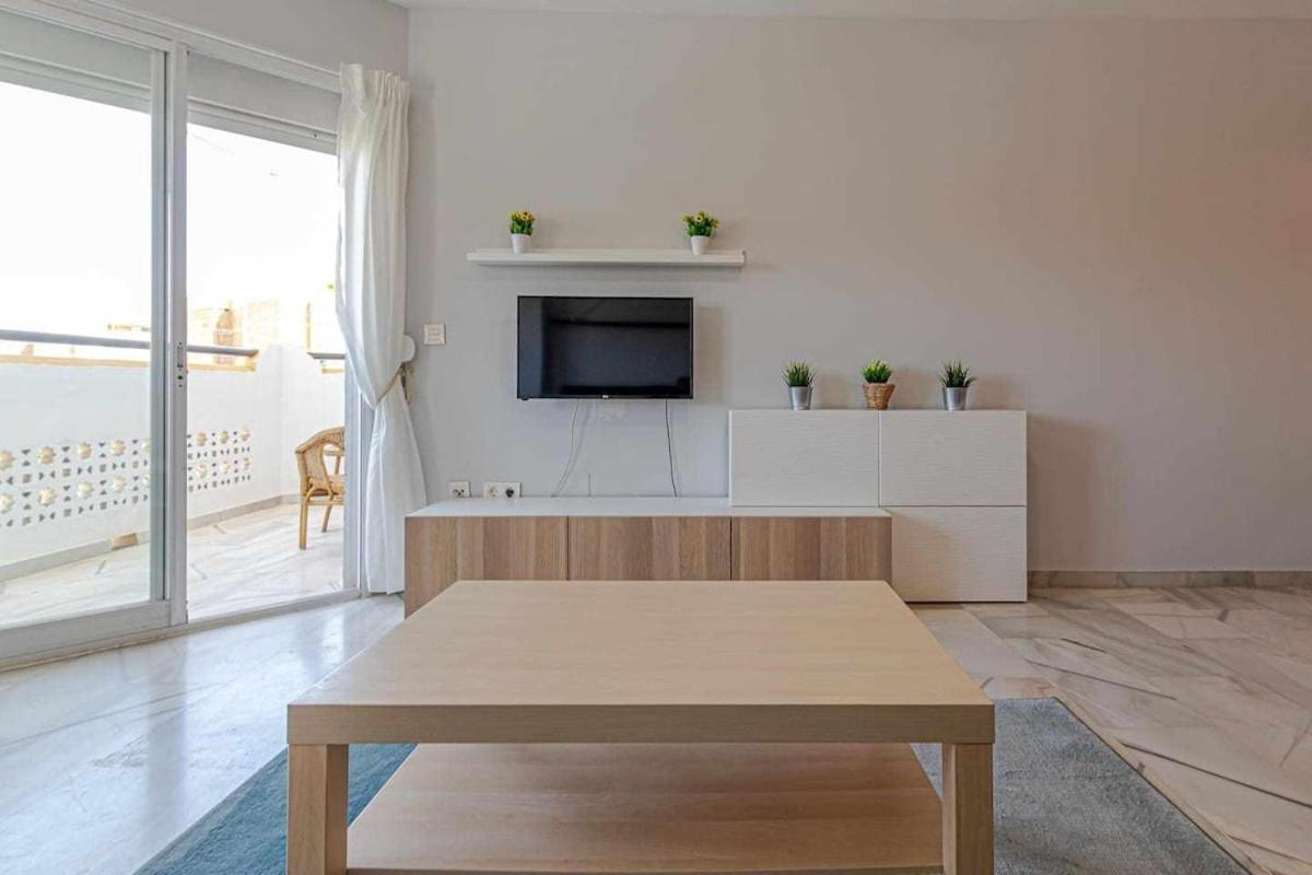 797 Holiday Rentals - Luminoso Piso Para 4 En Arroyo De La Miel Dış mekan fotoğraf